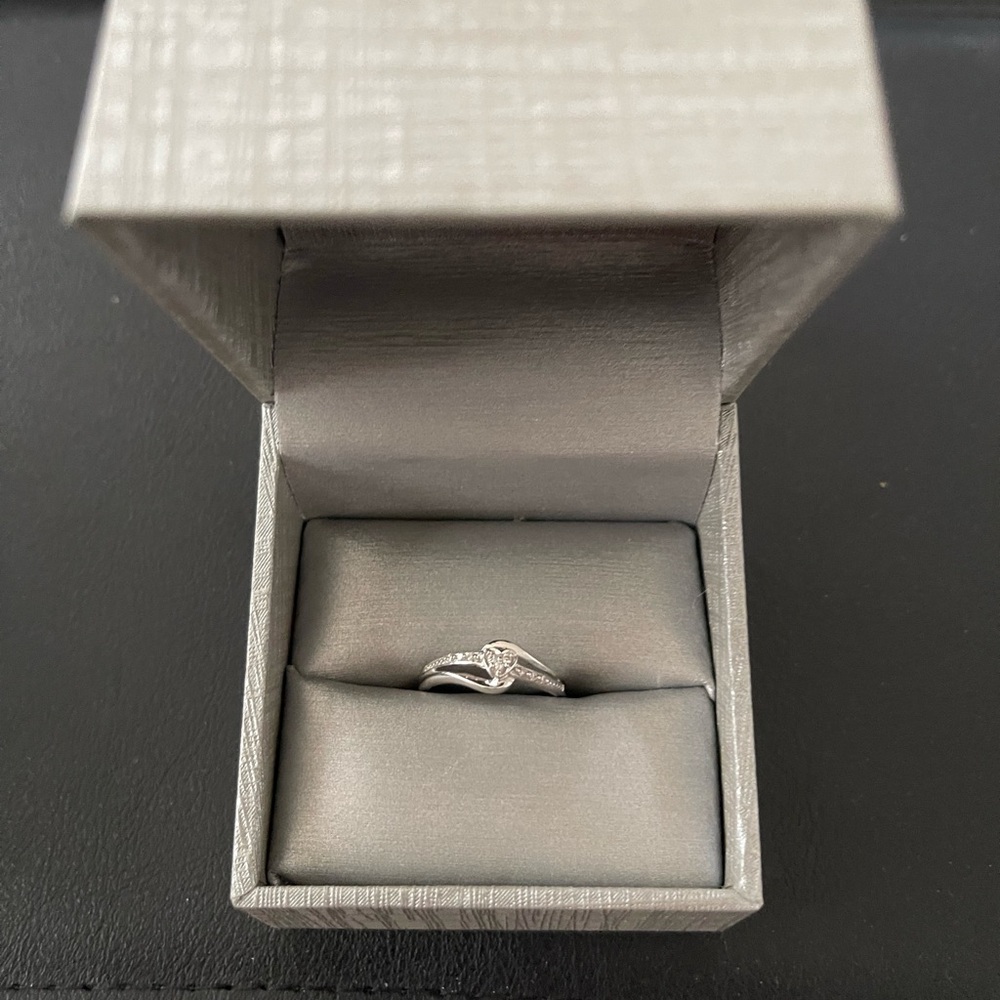 Zales Silver 10k gold and Diamond Heart shaped Ring- fast shipping!